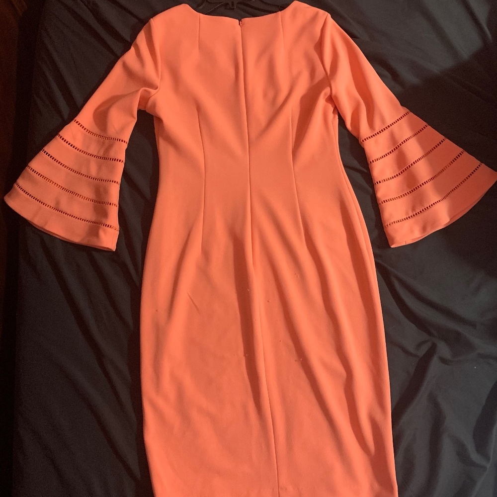 Elegant Calvin Klein Coral Long-Sleeve Dress